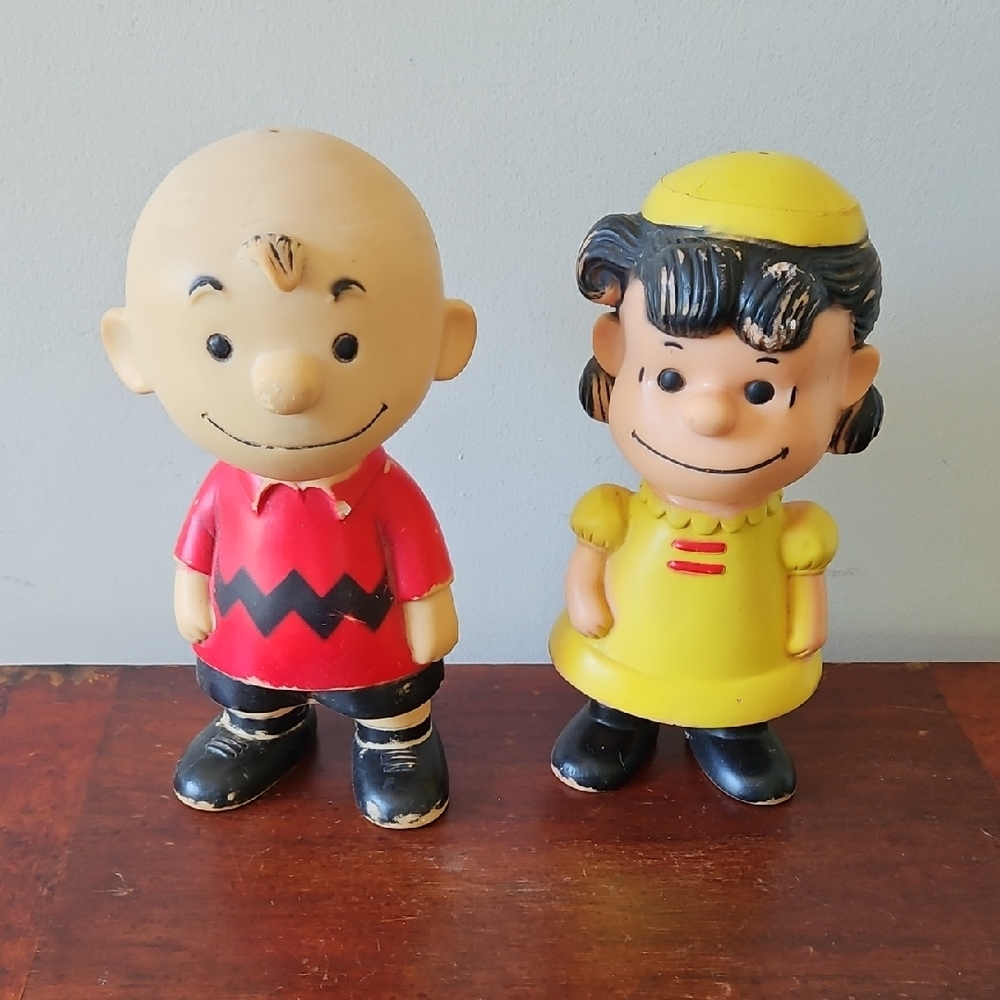 1958 Hungerford PVC Charlie Brown & Lucy Figures United Features Syndicate